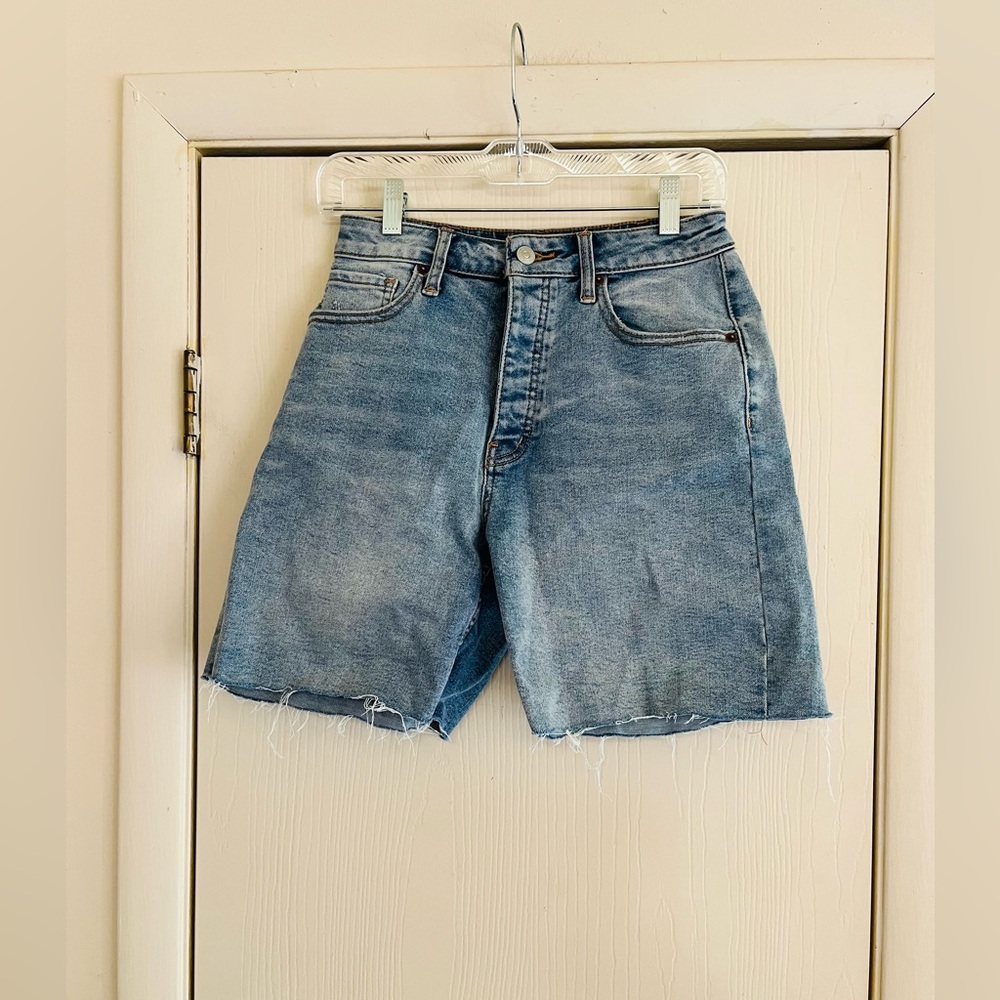 We the free curvy relaxed denim cut off boho beach button fly shorts 26